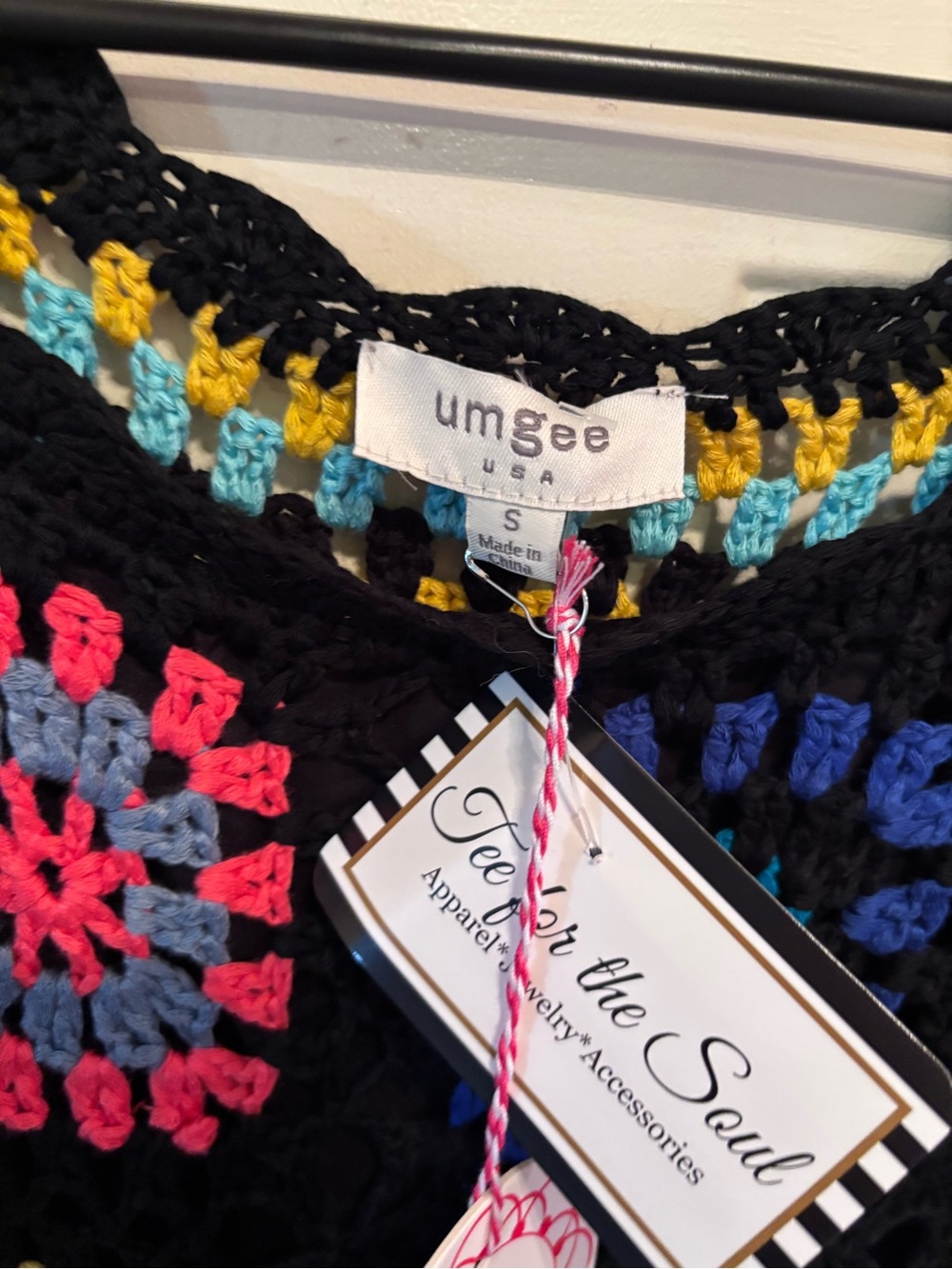 Anthropologie Umgee Black Crochet Square Patch Short Sleeve Top - Picture 4 of 5